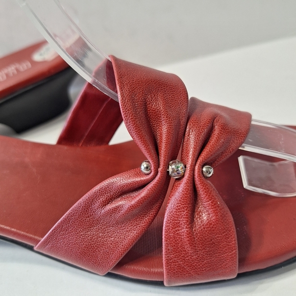 Munro American Leather Red Bow Low Wedge Kitten Heel Sandals Size 9.5N - Picture 13 of 15